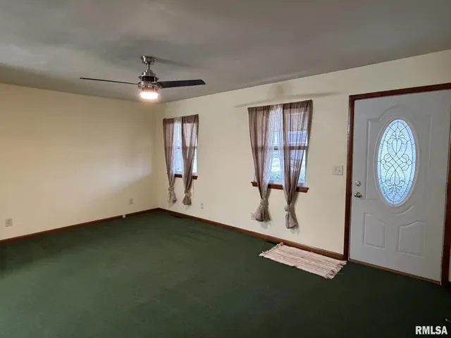 $119,900 | 33 North 17th Avenue, Canton, IL 61520