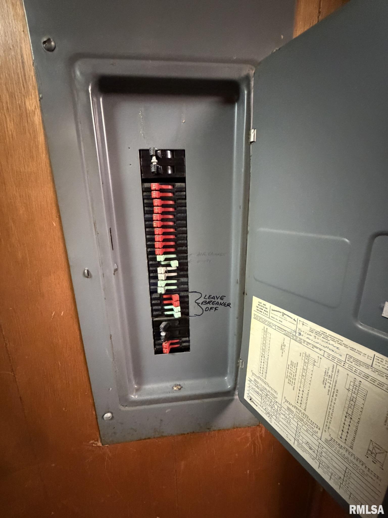 33 North 17th Avenue Canton, IL 61520 - Photo 28 of 30