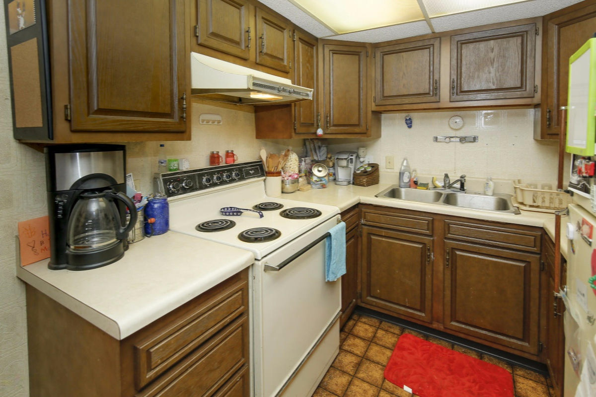 316 West Michigan Avenue Three Rivers, MI 49093 - Photo 6 of 16 15047862_05