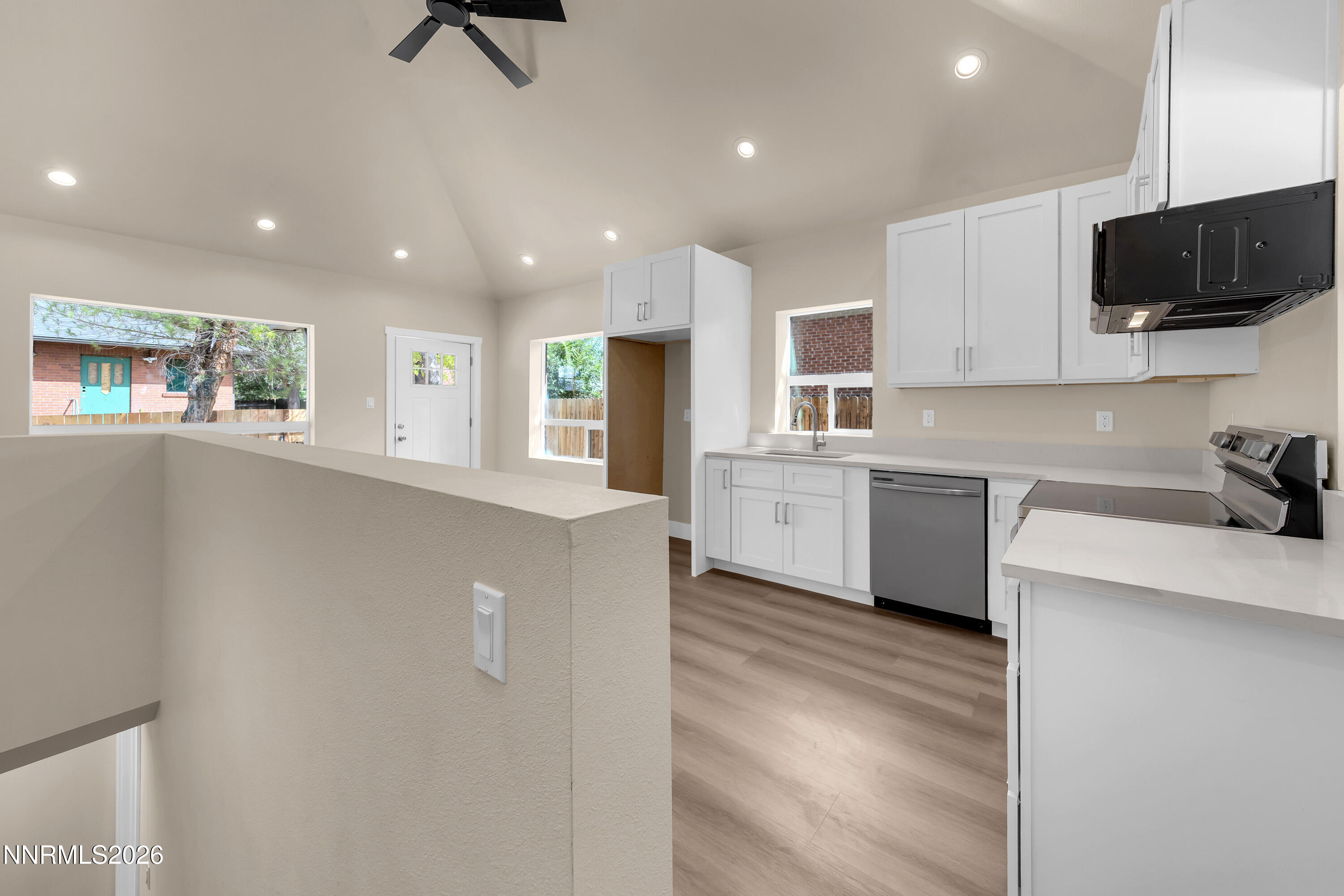 360 Roberts Street Reno, NV 89502 - Photo 10 of 46 Roberts360-011