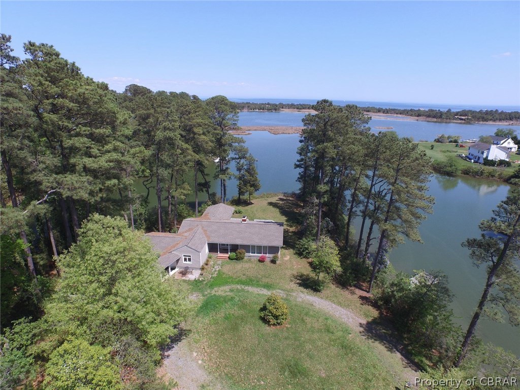 880 Smith Point Road Reedville, VA 22539 - Photo 3 of 21