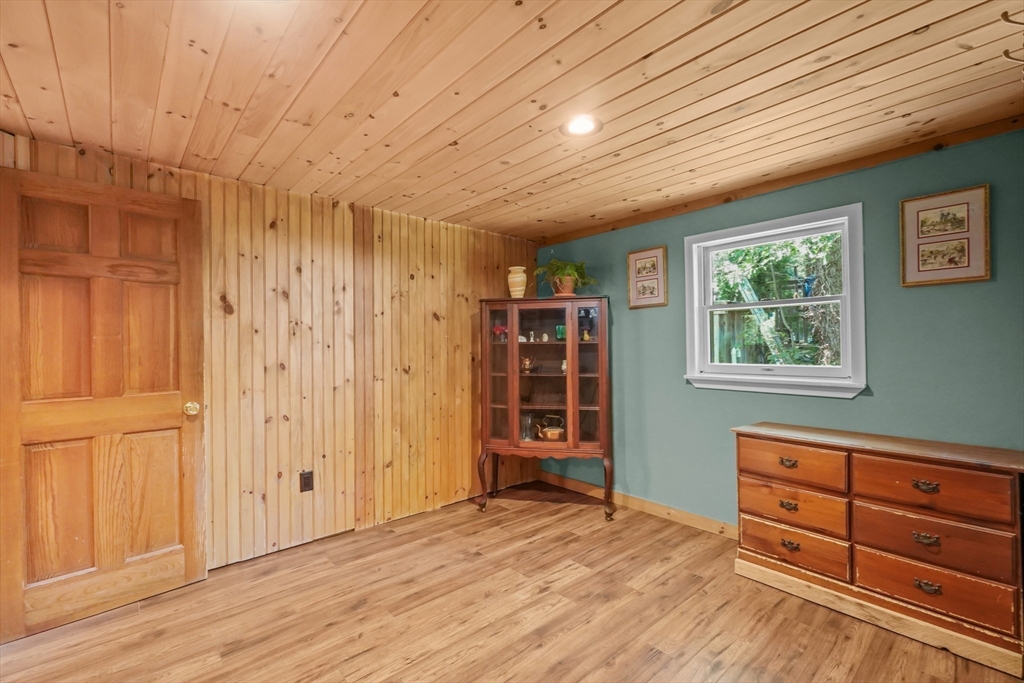 12 Juniper Road Lakeville, MA 02347 - Photo 22 of 42