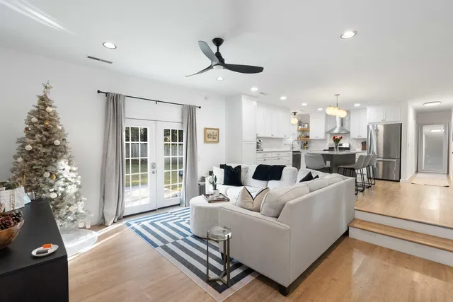 $569,000 | 1893 St Julian Drive, Charleston, SC 29407