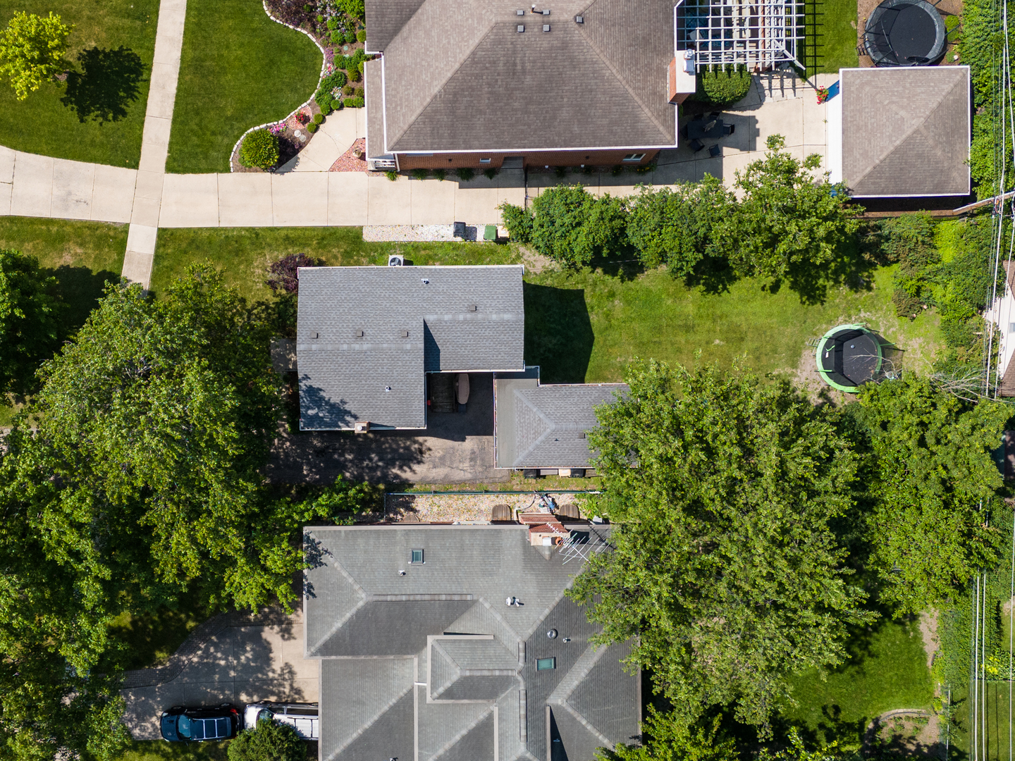 516 Engel Boulevard Park Ridge, IL 60068 - Photo 23 of 51 an aerial view of a house with a yard and a house