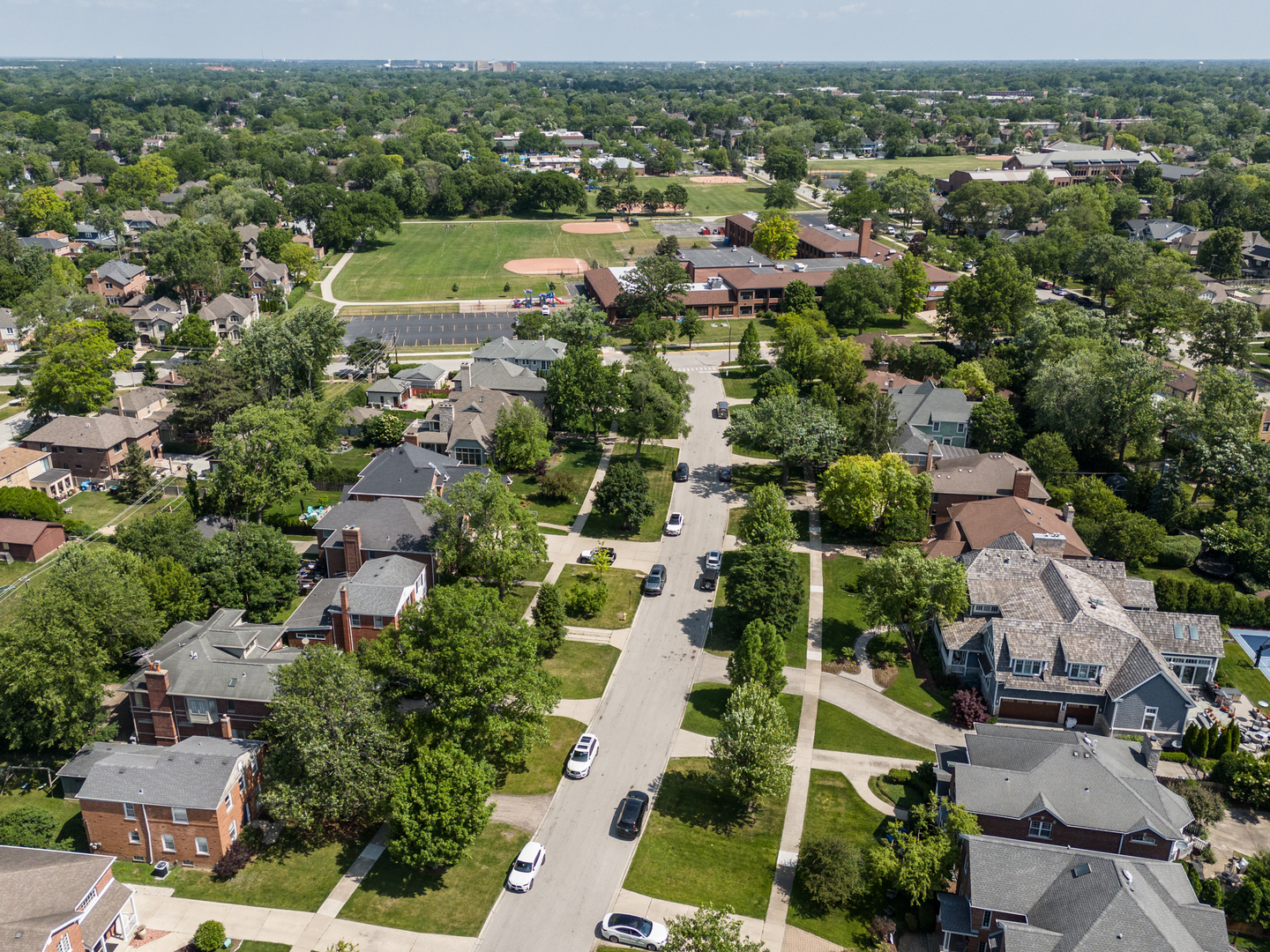 516 Engel Boulevard Park Ridge, IL 60068 - Photo 26 of 51 an aerial view of residential houses with outdoor space and trees