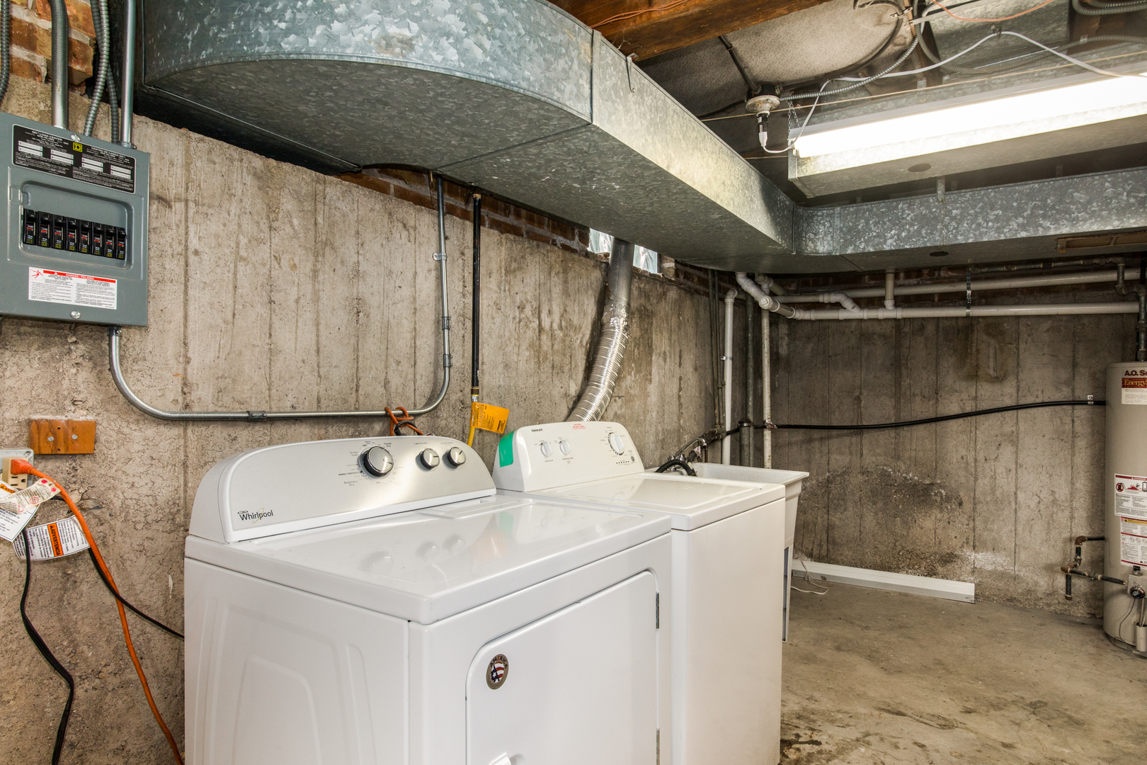 516 Engel Boulevard Park Ridge, IL 60068 - Photo 49 of 51 a utility room with dryer and washer
