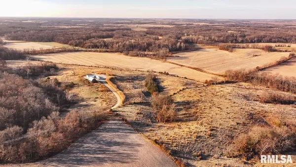 $1,527,600 | Rr East 2253rd Lane, Camp Point, IL 62320