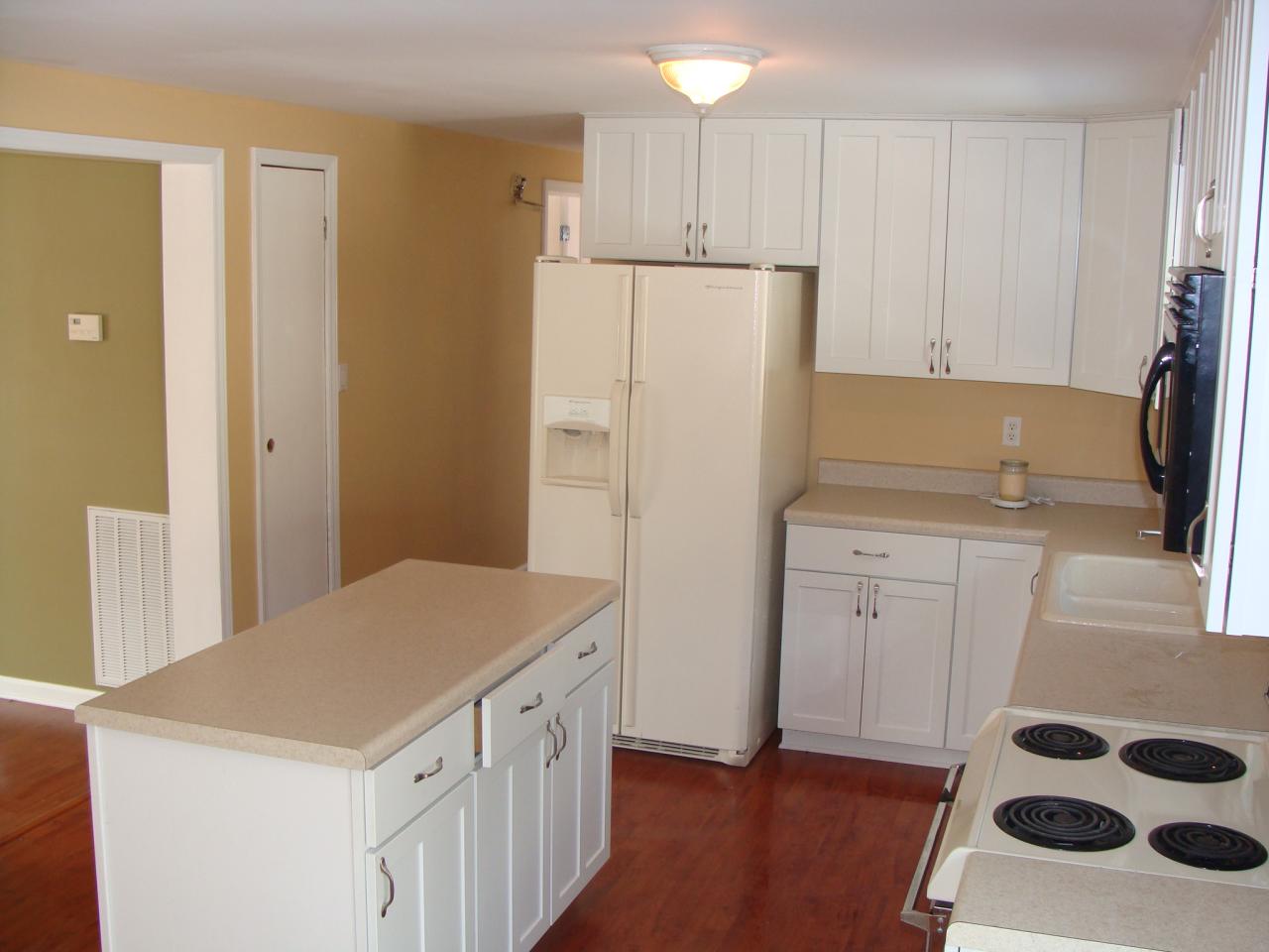 2397 Springwood Road Fincastle, VA 24090 - Photo 13 of 26 Kitchen 2
