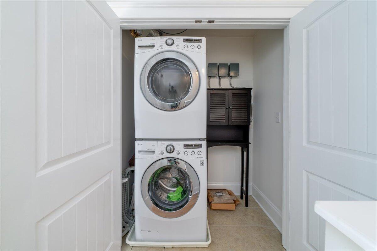 732 South Shelmore Boulevard, Unit 201 Mount Pleasant, SC 29464 - Photo 14 of 21 23-732Shelmore#201-23