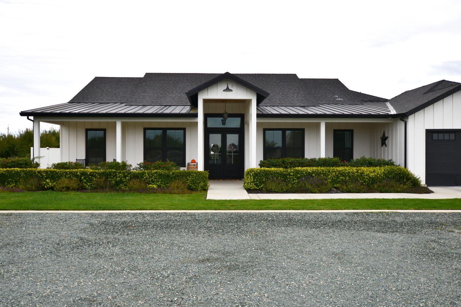 16464 Fox Road Lodi, CA 95240 - Photo 4 of 61