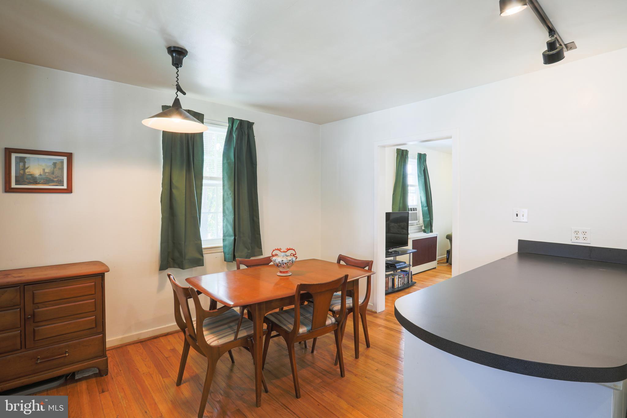 1734 Red Oak Road Baltimore, MD 21234 - Photo 11 of 34