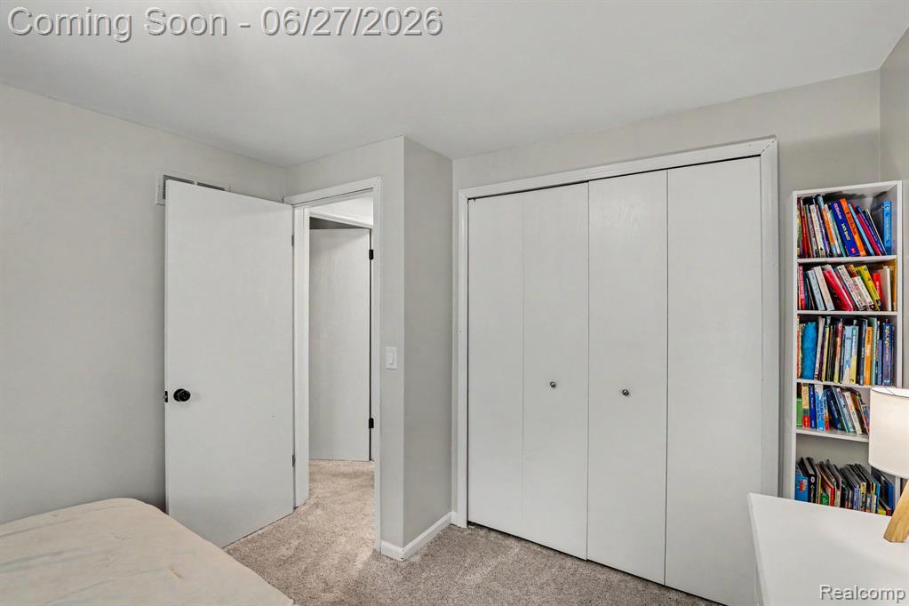5134 Old Cove Road Clarkston, MI 48346 - Photo 24 of 27