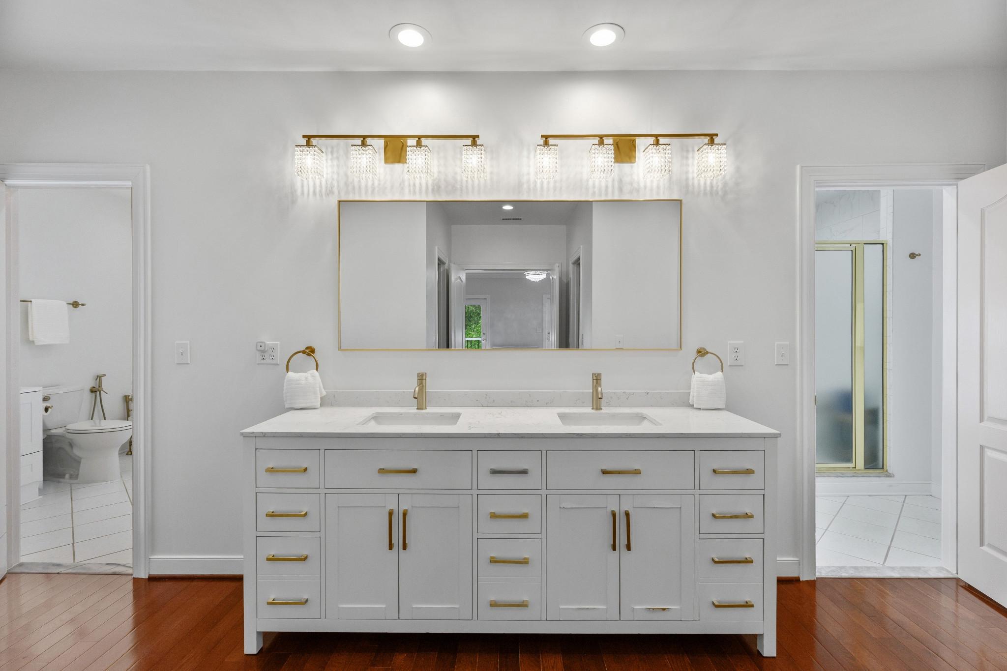 575 Laurel Road Riva, MD 21140 - Photo 44 of 77 and a huge En-suite Bath