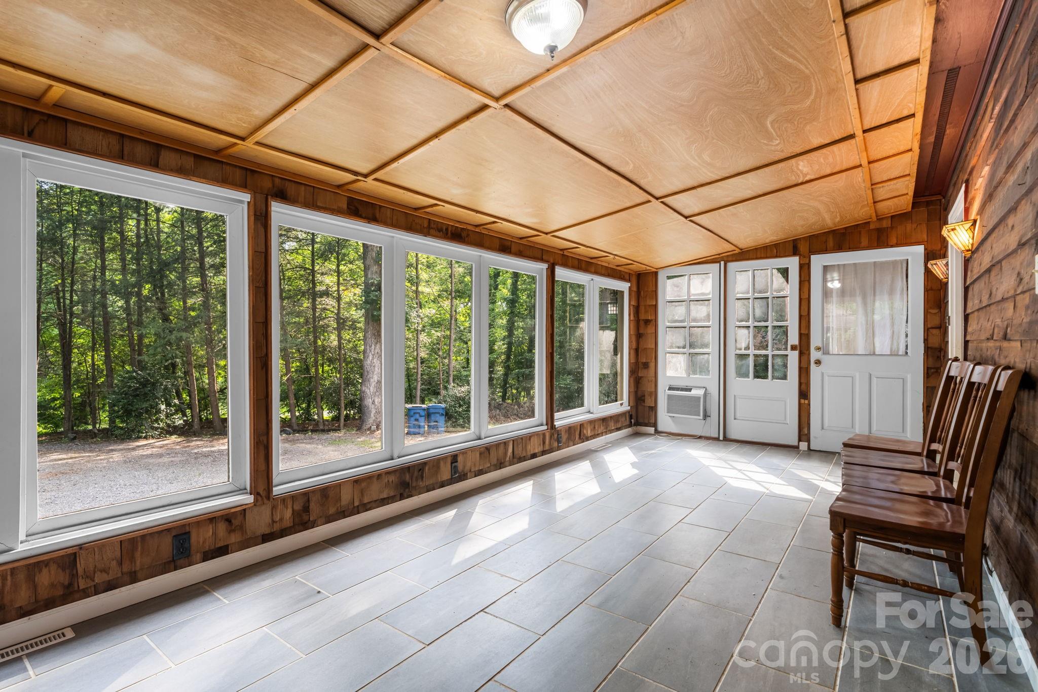 3466 Dry Ponds Road Granite Falls, NC 28630 - Photo 4 of 38