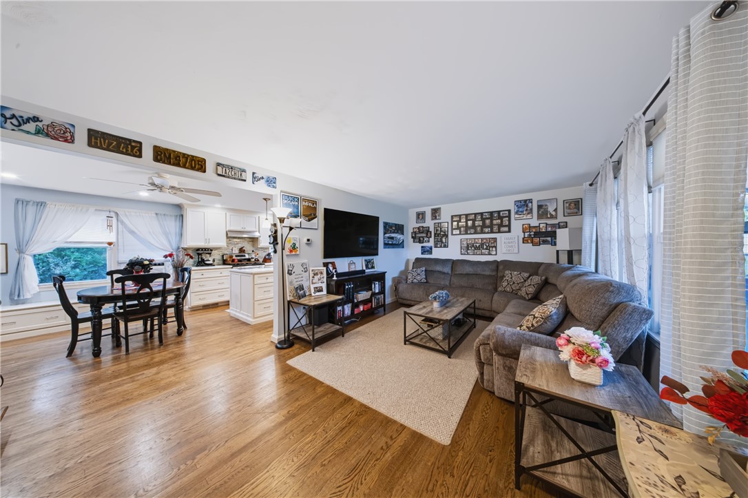 947 Copper Kettle Road Webster, NY 14580 - Photo 5 of 34 Gallery Image 5
