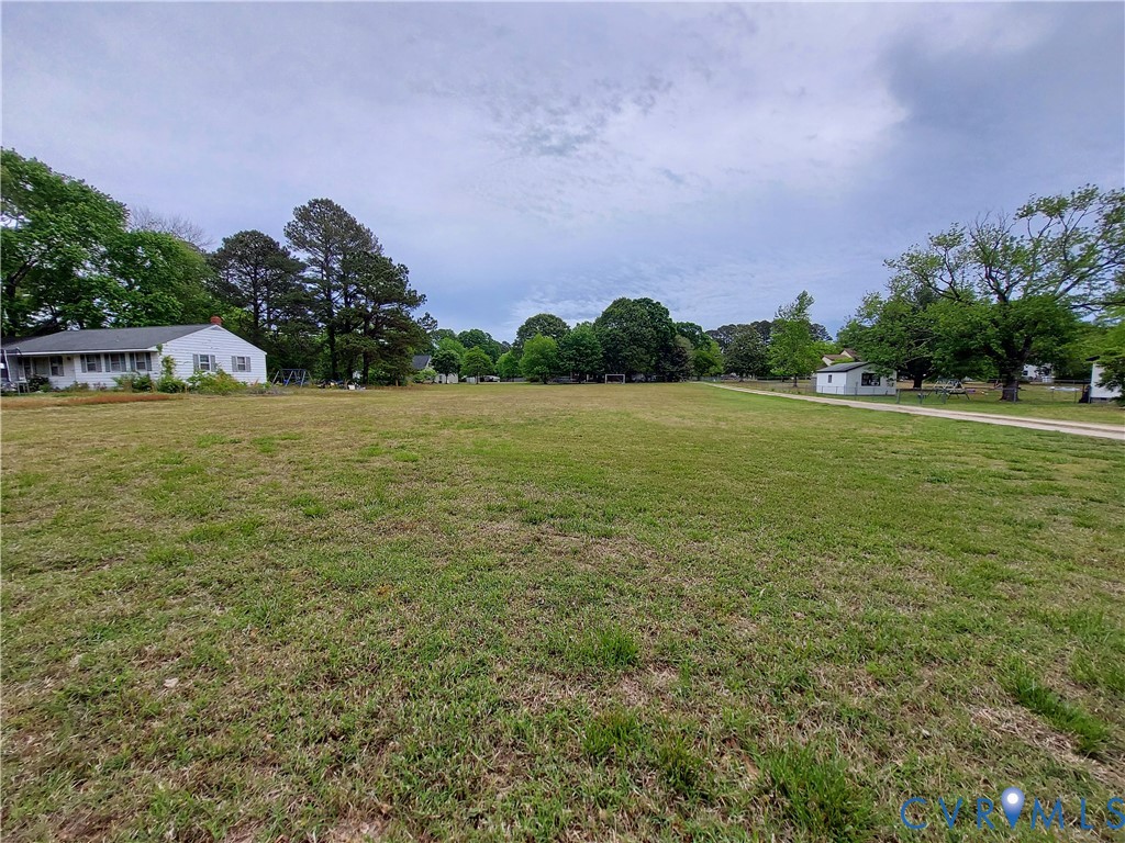 3173 Ambrose Road Hayes, VA 23072 - Photo 2 of 7