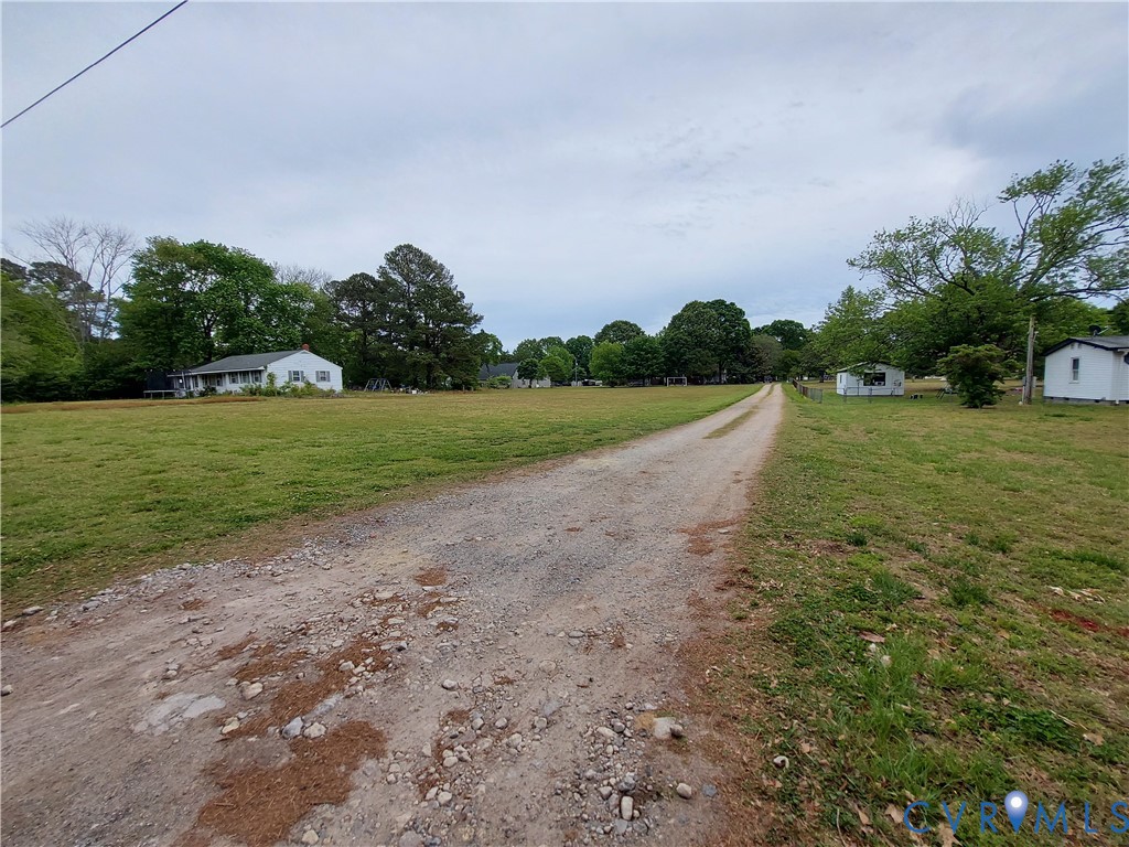 3173 Ambrose Road Hayes, VA 23072 - Photo 3 of 7