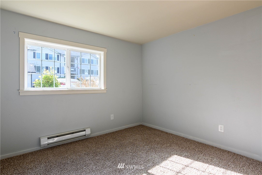 12404 East Gibson Road, Unit J106 Everett, WA 98204 - Photo 20 of 25 Gallery Image 20
