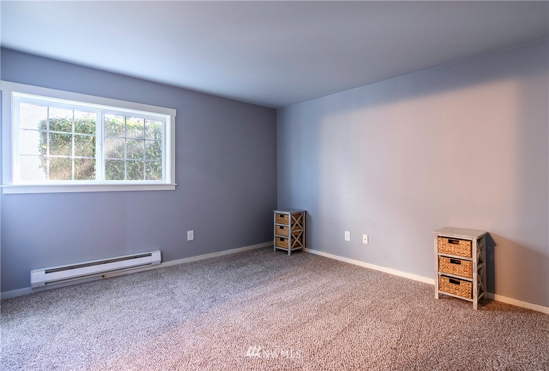 12404 East Gibson Road, Unit J106 Everett, WA 98204 - Photo 23 of 25 Gallery Image 23