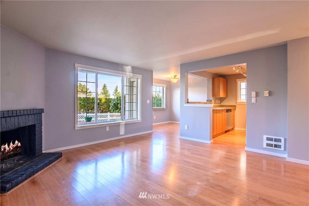 12404 East Gibson Road, Unit J106 Everett, WA 98204 - Photo 10 of 25 Gallery Image 10