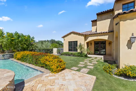 $5,975,000 | 4334 East Desert Crest Drive, Paradise Valley, AZ 85253