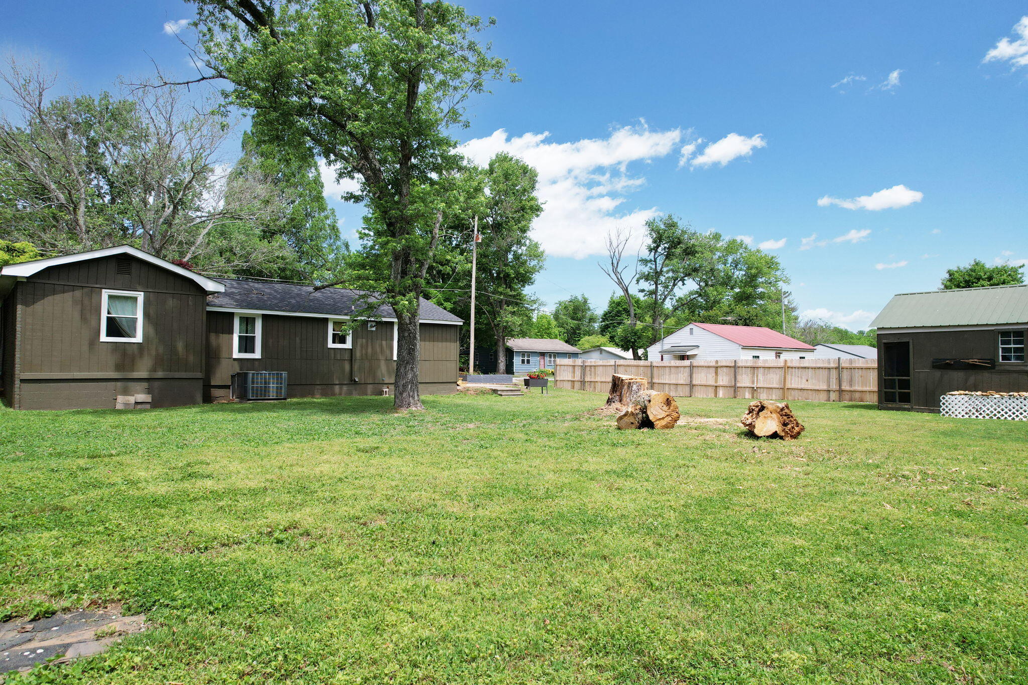 811 Tennal Street Athens, TN 37303 - Photo 26 of 32 4-web-or-mls-DJI_0069
