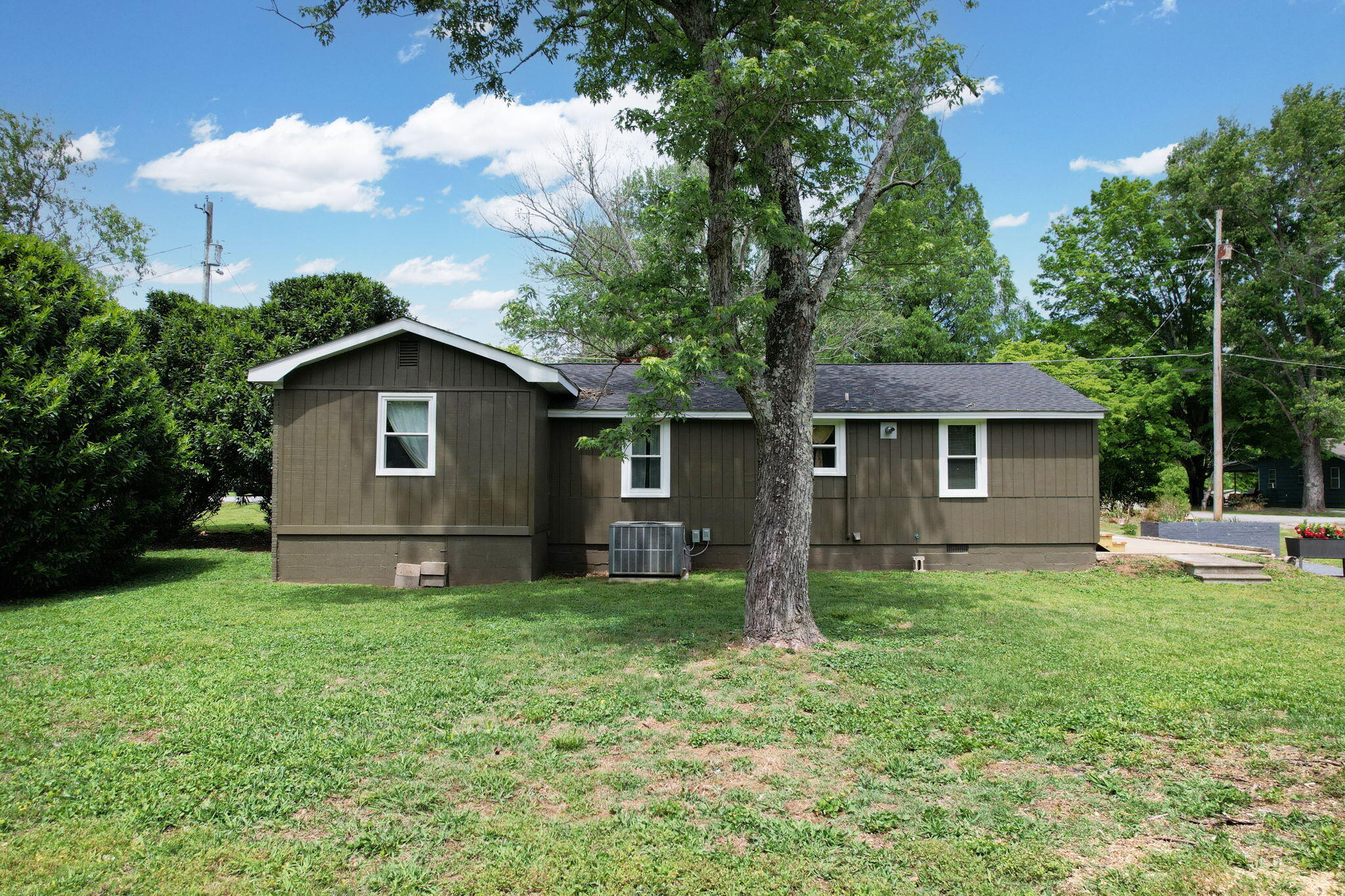 811 Tennal Street Athens, TN 37303 - Photo 31 of 32 9-web-or-mls-DJI_0070