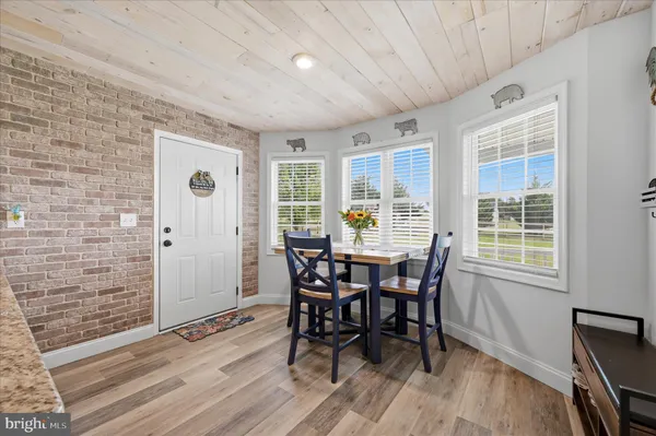 $600,000 | 554 Cherry Hill Farm Drive, Kearneysville, WV 25430
