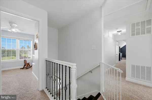 $600,000 | 554 Cherry Hill Farm Drive, Kearneysville, WV 25430