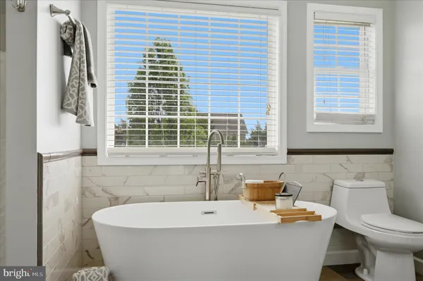 $600,000 | 554 Cherry Hill Farm Drive, Kearneysville, WV 25430