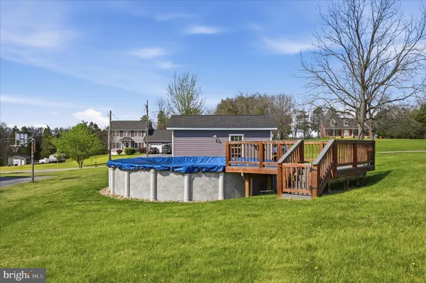 $600,000 | 554 Cherry Hill Farm Drive, Kearneysville, WV 25430