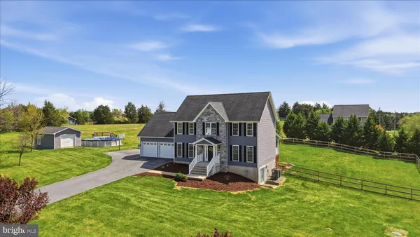 $600,000 | 554 Cherry Hill Farm Drive, Kearneysville, WV 25430