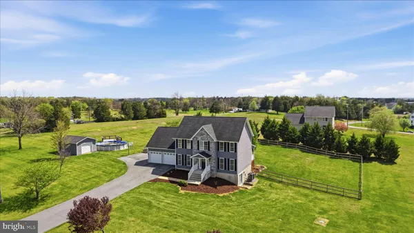 $600,000 | 554 Cherry Hill Farm Drive, Kearneysville, WV 25430