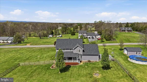 $600,000 | 554 Cherry Hill Farm Drive, Kearneysville, WV 25430