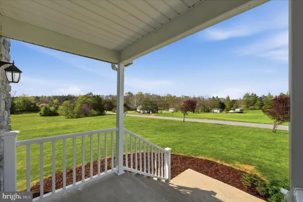 $600,000 | 554 Cherry Hill Farm Drive, Kearneysville, WV 25430