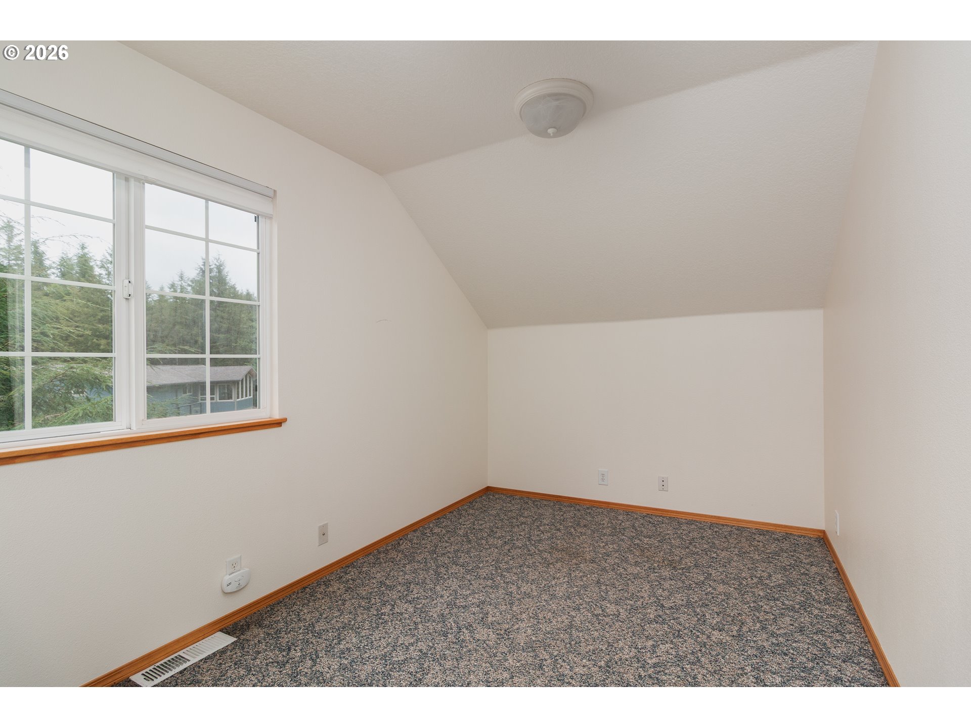 6550 Curl Road Tillamook, OR 97141 - Photo 42 of 48 an empty room with a window