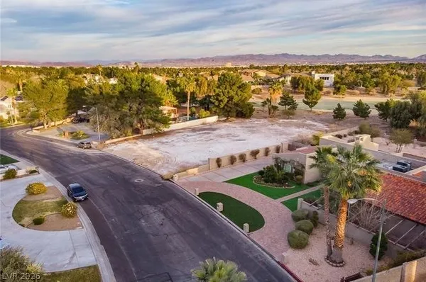 $347,000 | 3015 La Mesa Drive, Henderson, NV 89014