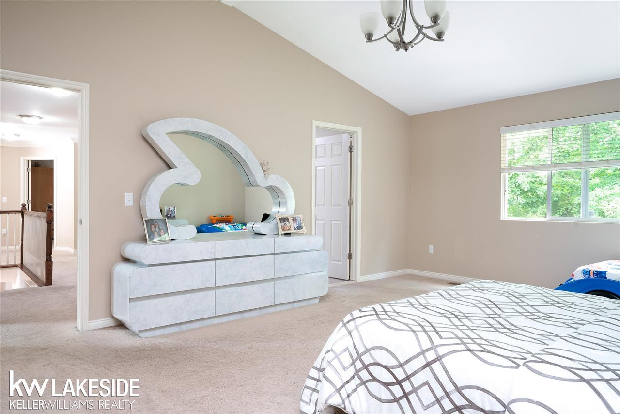 834 Monterey Ln. Rochester Hills, MI 48307 - Photo 18 of 55
