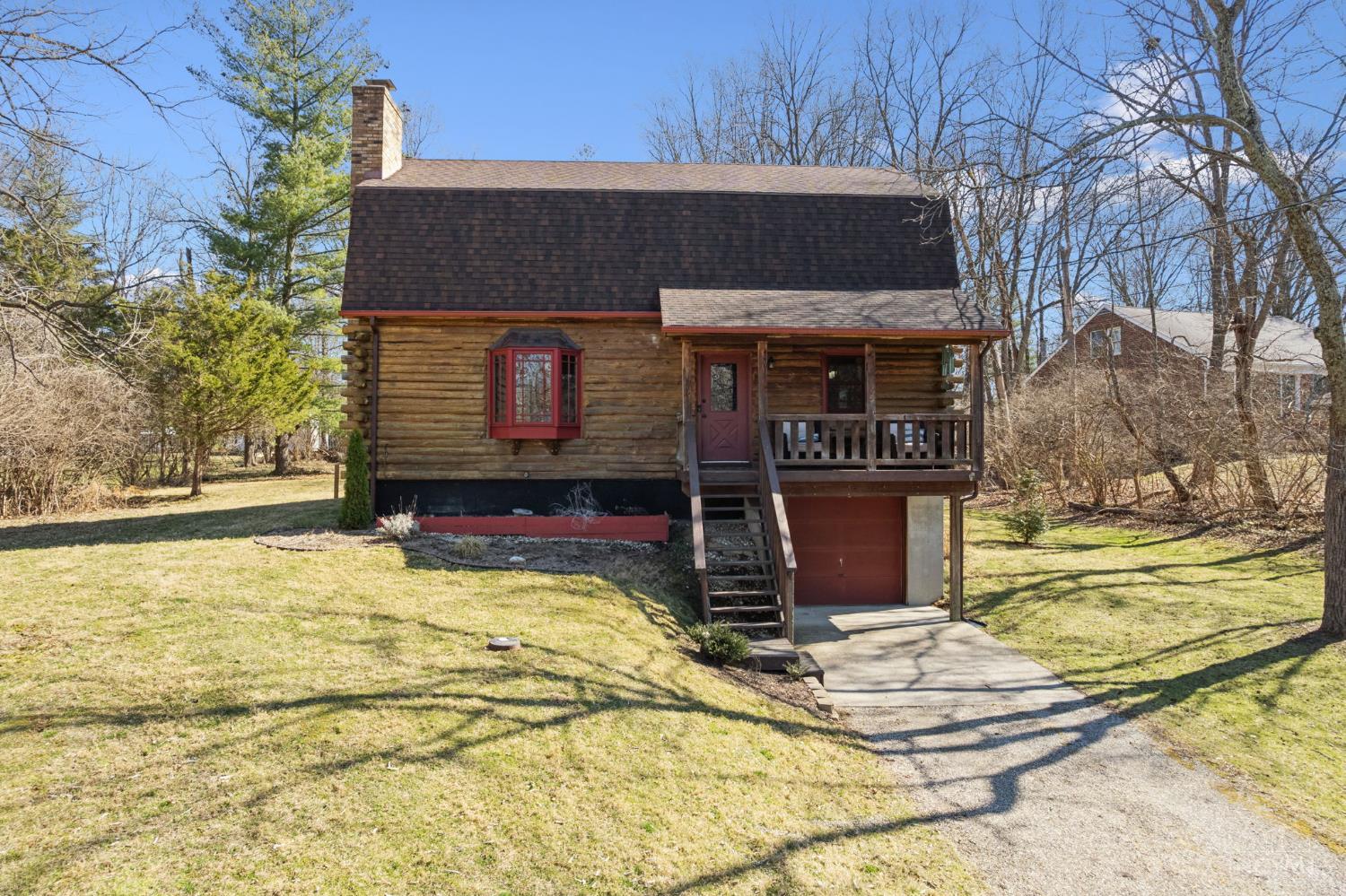 1054 8 Mile Road Cincinnati, OH 45255 - Photo 2 of 40