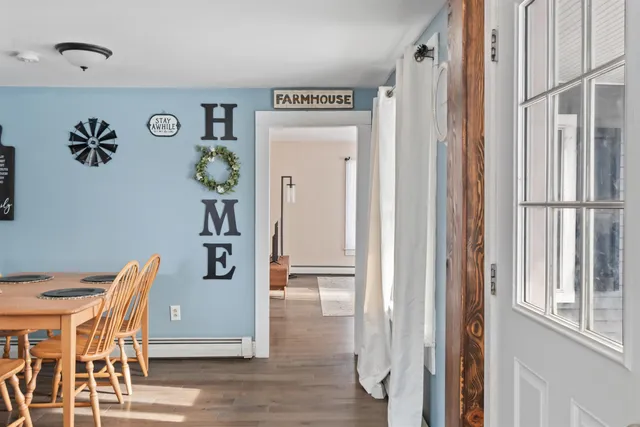 $359,900 | 184 Danyow Road, Sheldon, VT 05450