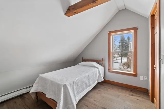 $359,900 | 184 Danyow Road, Sheldon, VT 05450