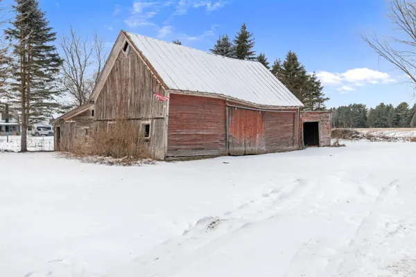 $355,000 | 184 Danyow Road, Sheldon, VT 05450