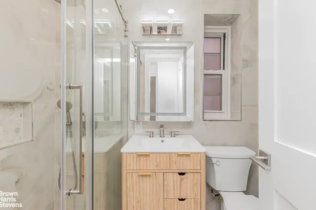 $450,000 | 100 Park Terrace West, Unit 4E | Inwood