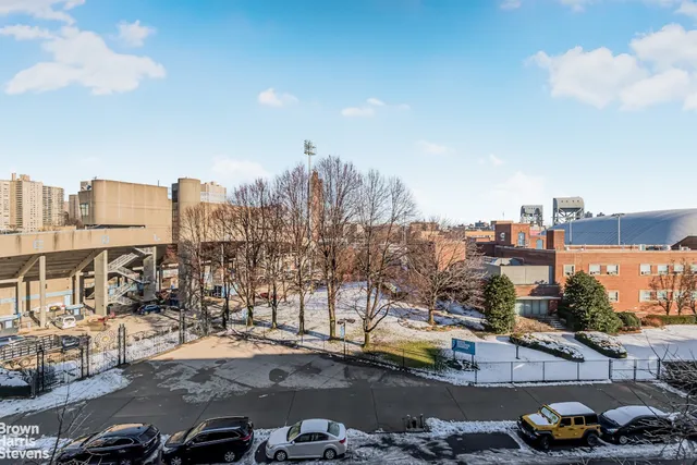 $450,000 | 100 Park Terrace West, Unit 4E | Inwood