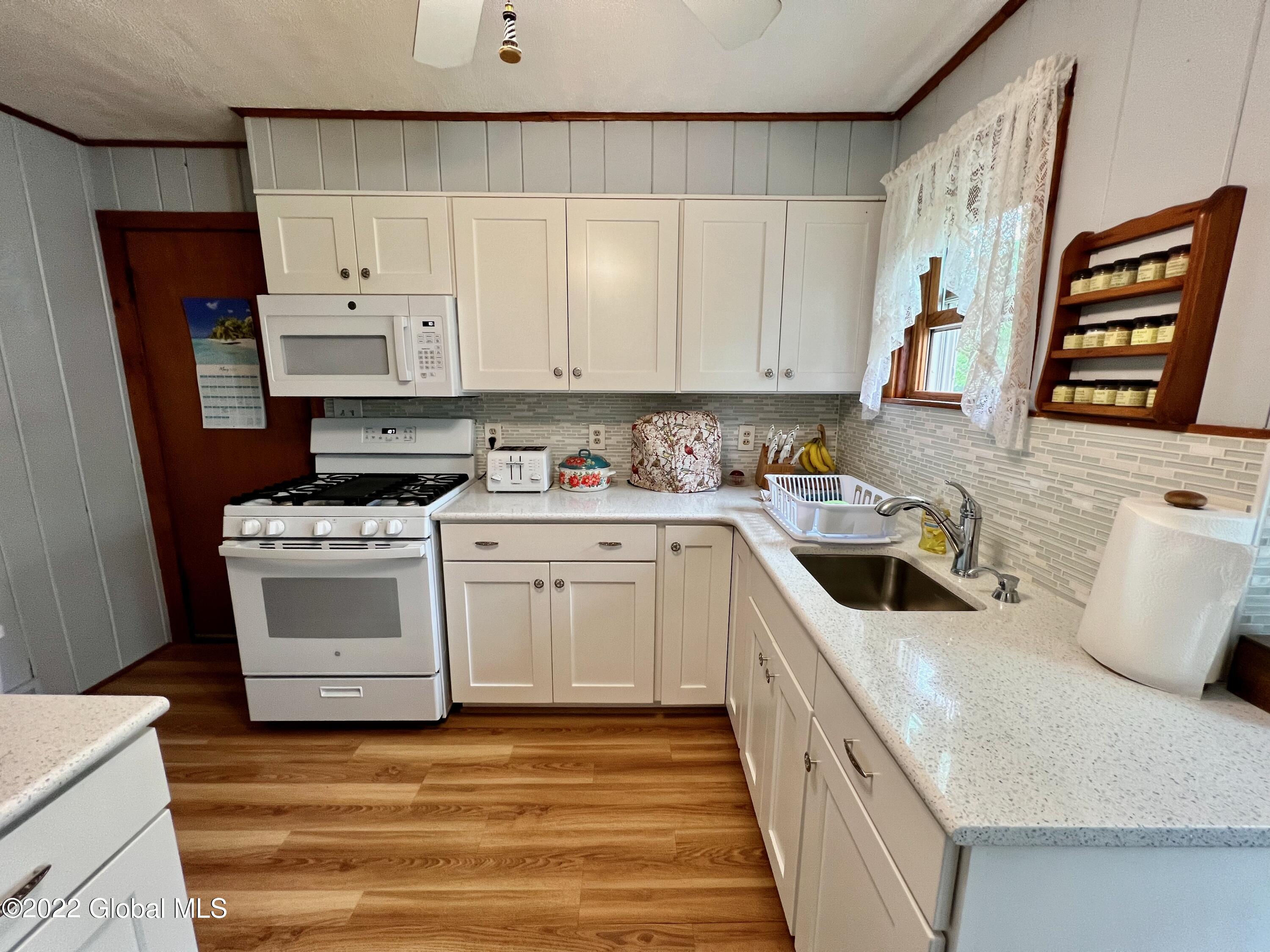 108 Streeter Road Fonda, NY 12068 - Photo 19 of 54 IMG_2809