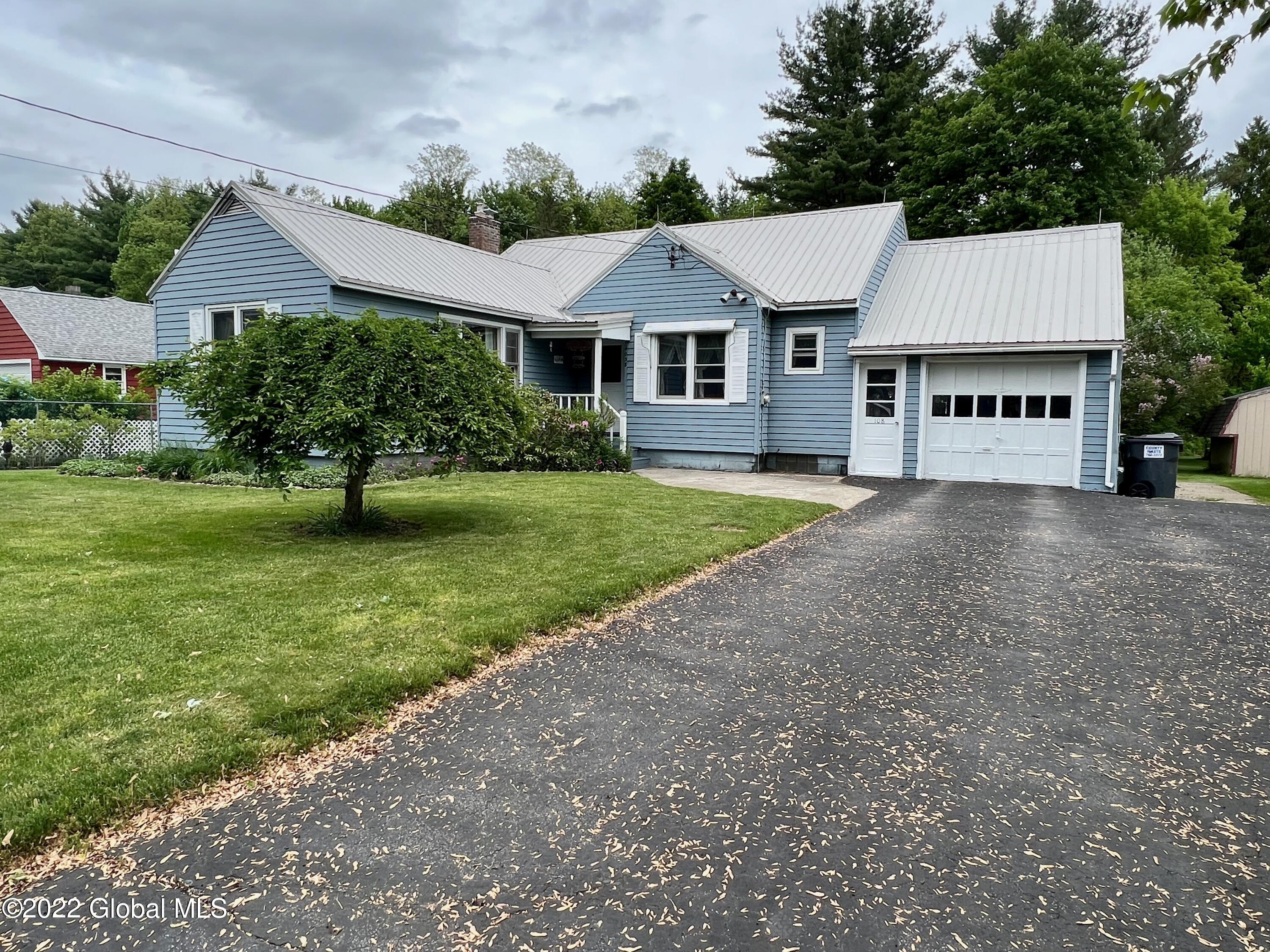 108 Streeter Road Fonda, NY 12068 - Photo 2 of 54 IMG_2841
