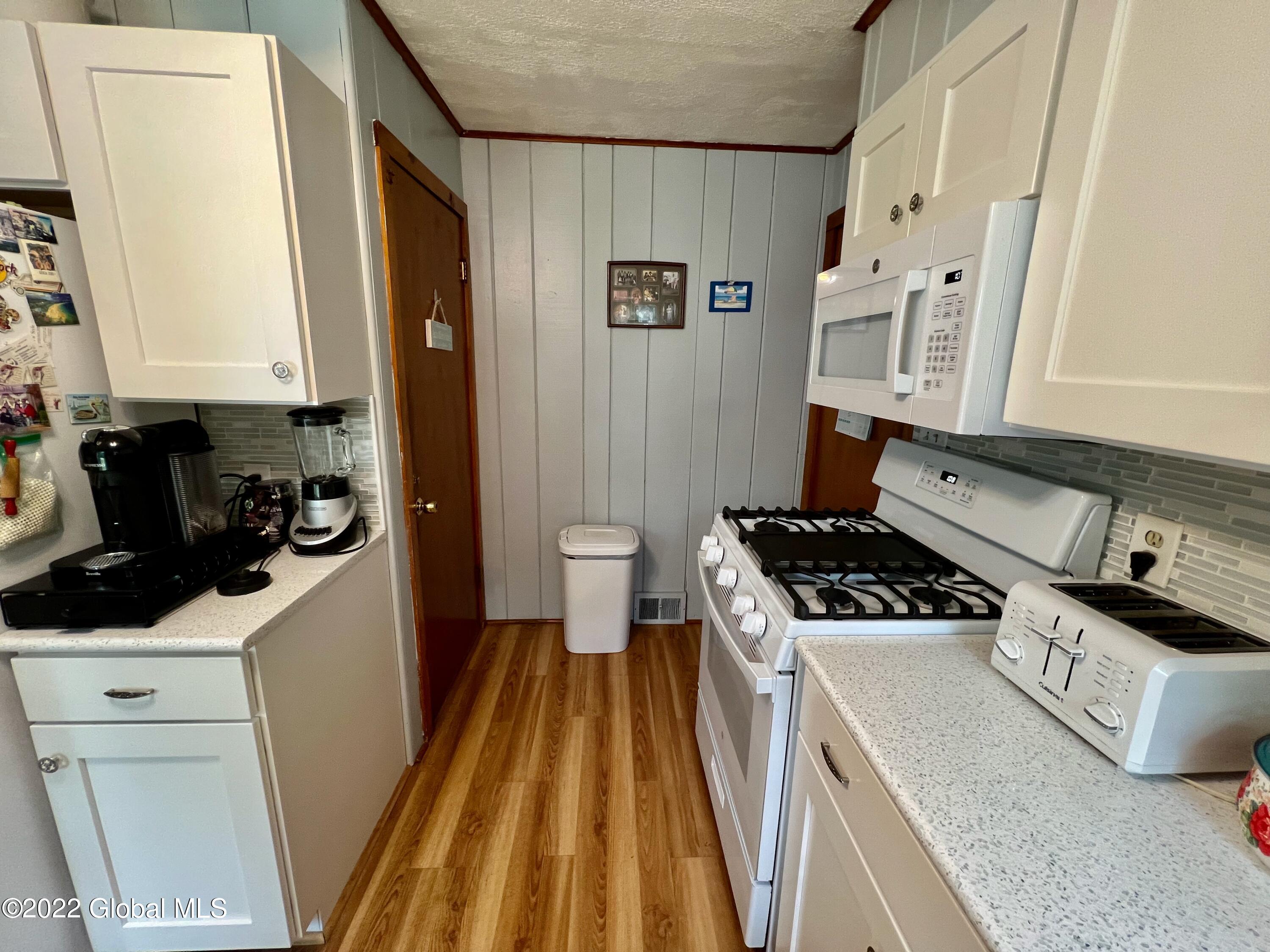 108 Streeter Road Fonda, NY 12068 - Photo 22 of 54 IMG_2813