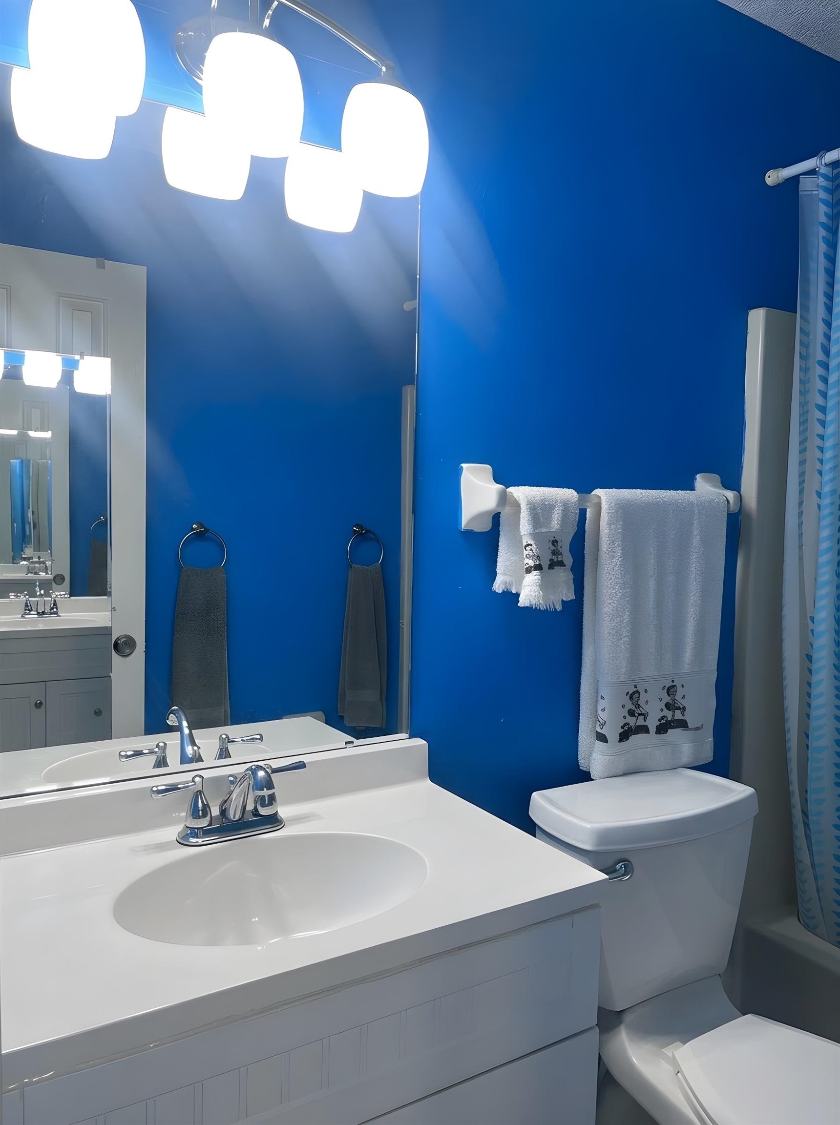 4005 Long Creek Road Memphis, TN 38125 - Photo 19 of 37 Bathroom featuring vanity and shower / bath combo