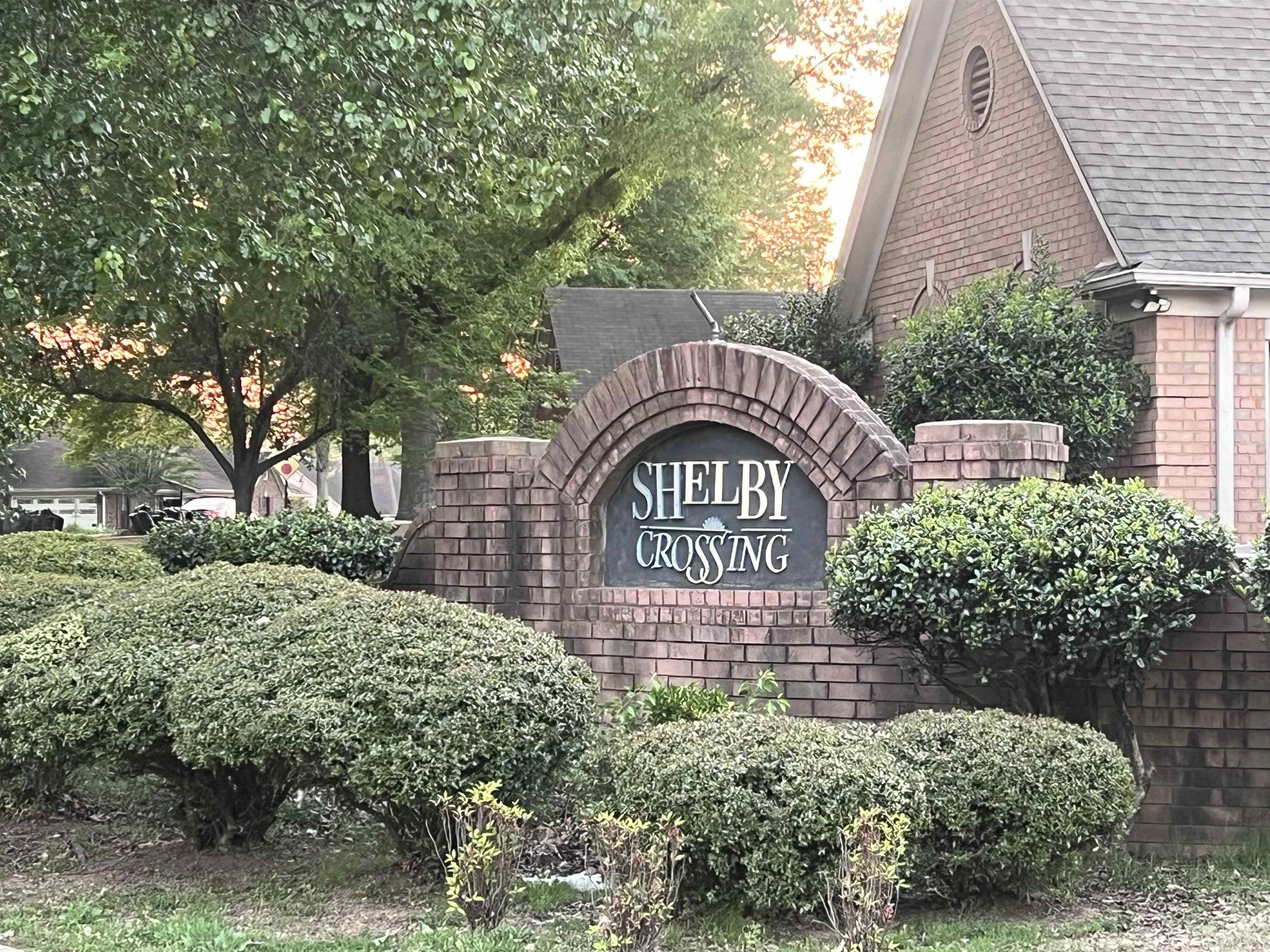 4005 Long Creek Road Memphis, TN 38125 - Photo 2 of 37 View of community sign