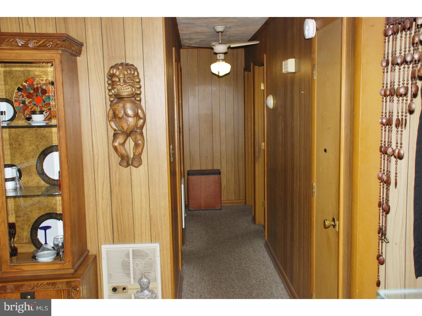 950 West Chestnut Street Coatesville, PA 19320 - Photo 6 of 22 Hallway